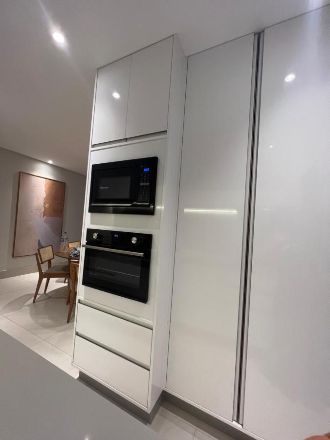 Jurere Romane Apartment *